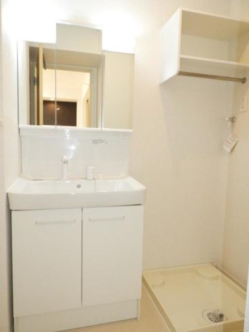 洗面設備　洗面所です