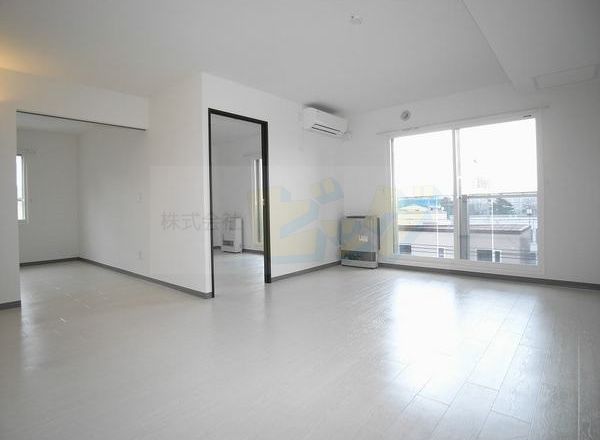 居室・リビング　☆