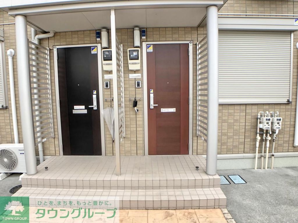 エントランス　エントランス