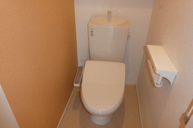 トイレ　ウォシュレット