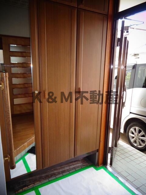 玄関　明るい玄関です