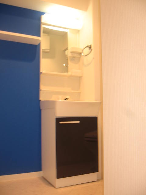 洗面設備　使いやすい洗面所です※同形タイプの写真です