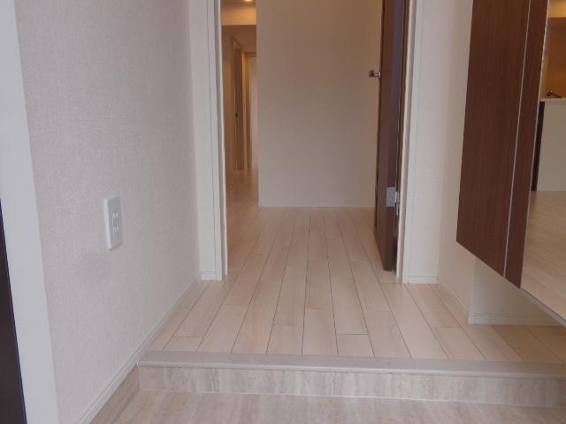 玄関　玄関（イメージ）