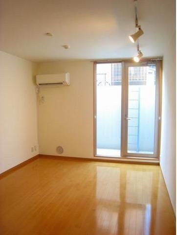 居室・リビング　9.0帖の広々した居室