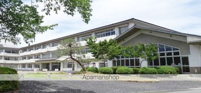 小学校　館林市立美園小学校（小学校）まで723m