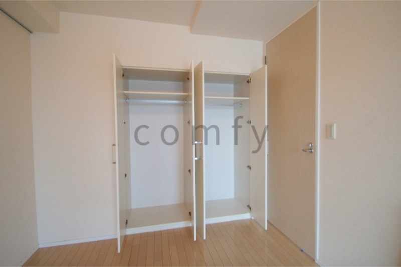 収納　クローゼット