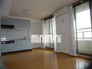 バルコニー　リビングにエアコン完備