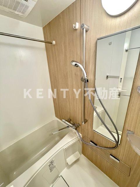 バス・シャワールーム　お風呂です