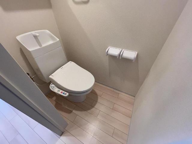 トイレ　シャワー付トイレ