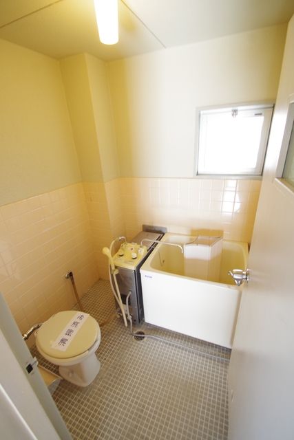 バス・シャワールーム　★タウンハウジング町田店までお問い合わせ下さい★