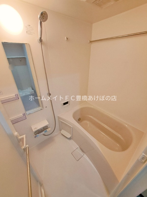 バス・シャワールーム　同型別部屋写真