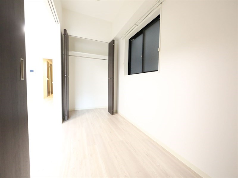 その他部屋・スペース　洋室4.4帖　クローゼット付（収納充実してます）