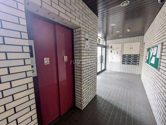 ロビー