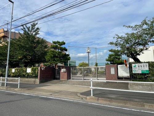 小学校　名古屋市立日比津小学校（小学校）まで439m