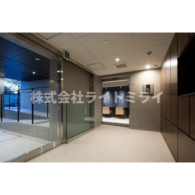 エントランス　?