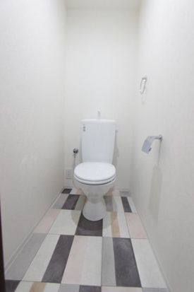 トイレ　トイレもきれいです