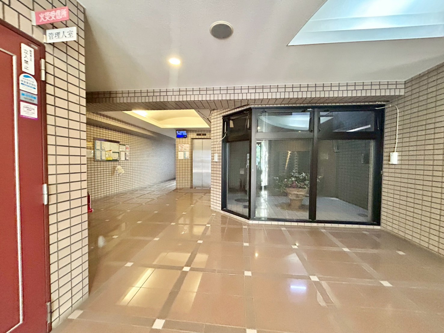 エントランス
