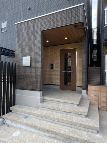 エントランス　毎日通るエントランスはこのようになっています