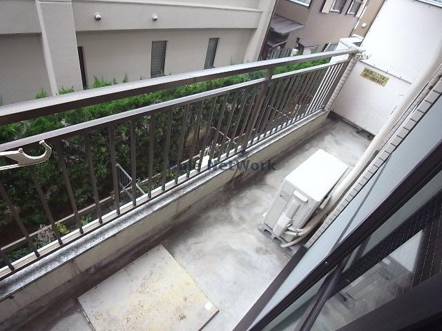 バルコニー　ベランダ
