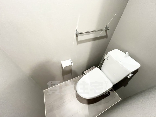 コンフォール畝傍のトイレ写真
