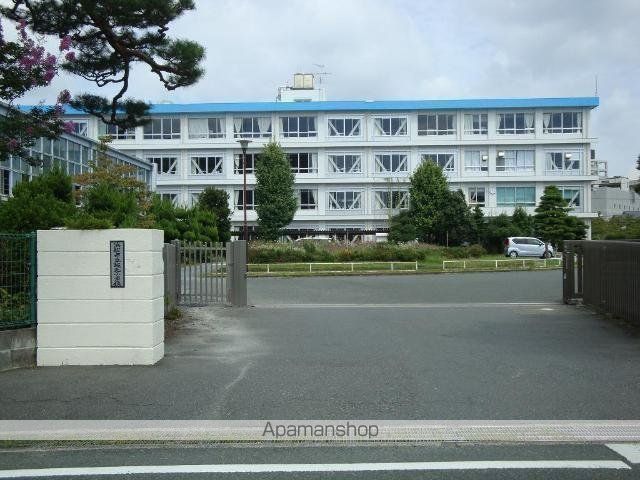 小学校　城北小学校（小学校）まで764m