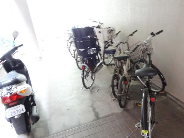 駐車場　★駐輪場★