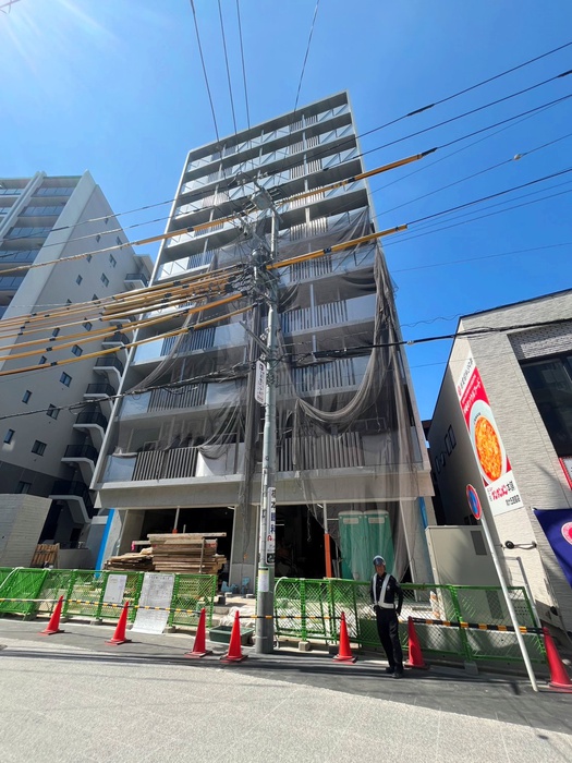 建物外観　建築中