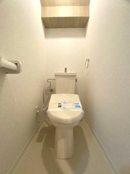 トイレ　※別部屋の写真です