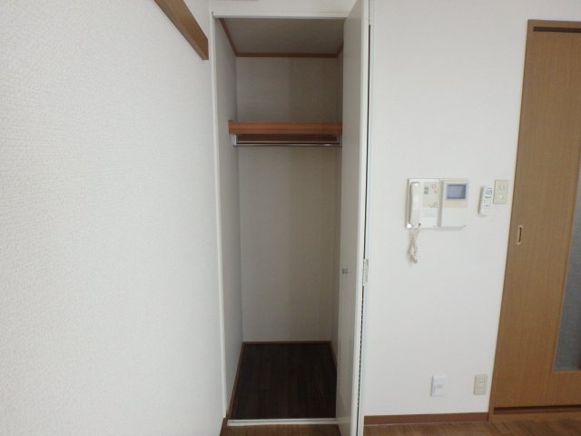 収納　ちょっとした収納スペースも充実しています