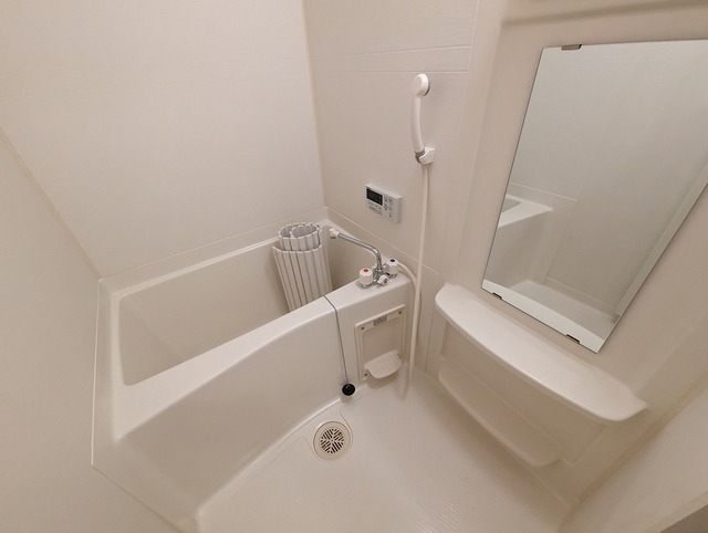 バス・シャワールーム　※別部屋の参考写真です。