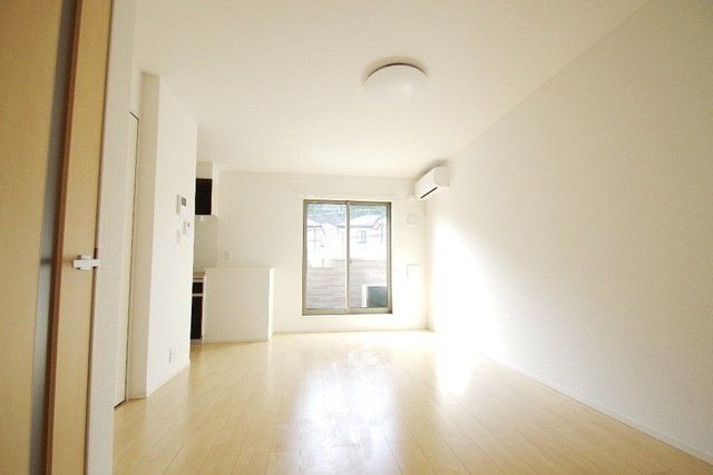 居室・リビング　★お部屋探しはタウンハウジング稲田堤店まで★