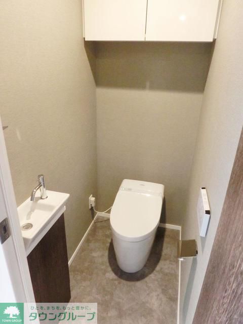 トイレ　※写真は同タイプ住戸です。