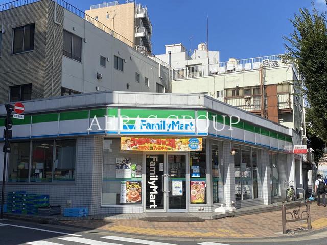 コンビニ　ファミリーマート 平井駅前店（コンビニ）まで166m