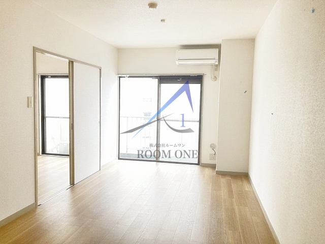 居室・リビング　洋室のお部屋です。