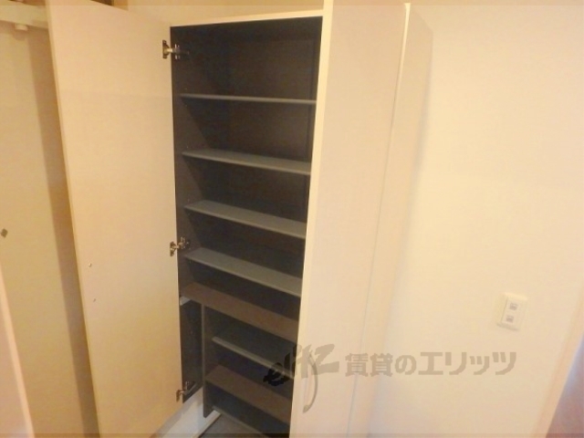 収納　下駄箱