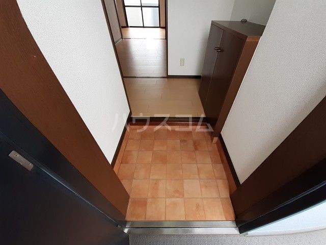 サンライト村上の玄関写真