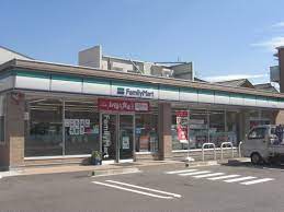 コンビニ　ファミリーマート大津今堅田店（コンビニ）まで565m