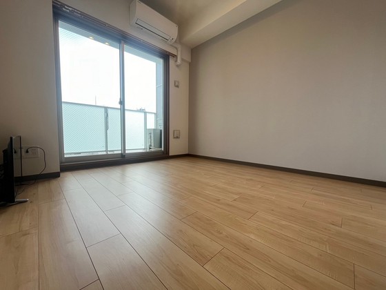 居室・リビング　※別部屋の写真です