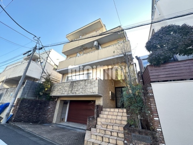 建物外観　綺麗なオートロックマンション
