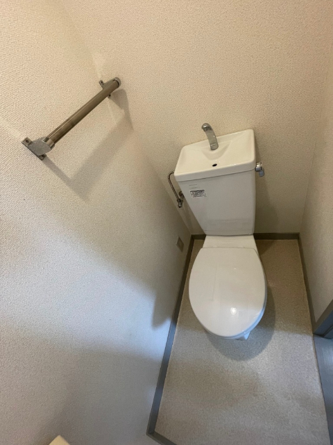大島ビルのトイレ写真