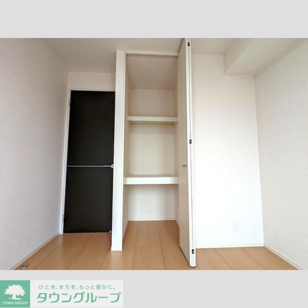 ペルテ飛鳥AB A棟の内装写真