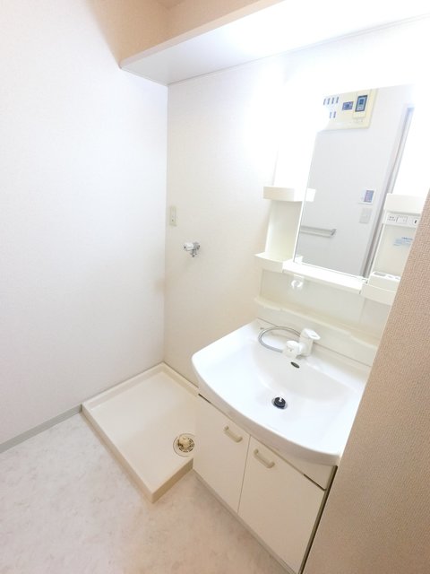洗面設備　※別部屋参考写真です。