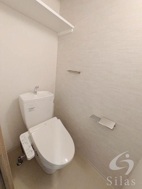 阪神本線 姫島駅 徒歩8分 15階建 築1年のトイレ写真