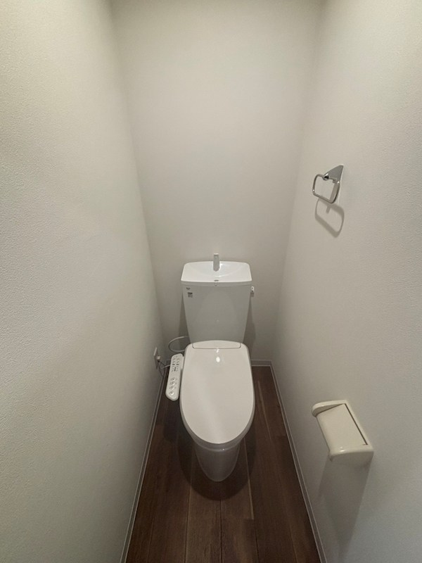 トーカンキャステール西湊町のトイレ写真