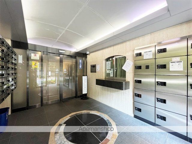 東急田園都市線 池尻大橋駅 徒歩6分 10階建 築28年の外観写真