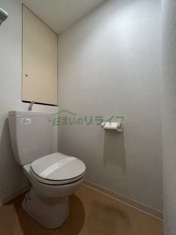 トイレ　反転タイプ　参考写真