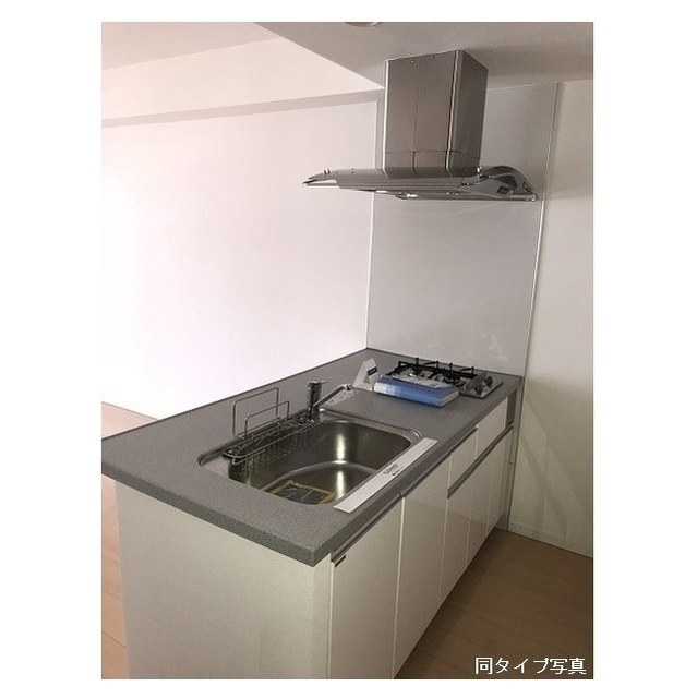 キッチン　同タイプ写真　※現況優先