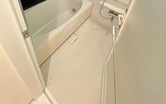 バス・シャワールーム　清潔な浴室！