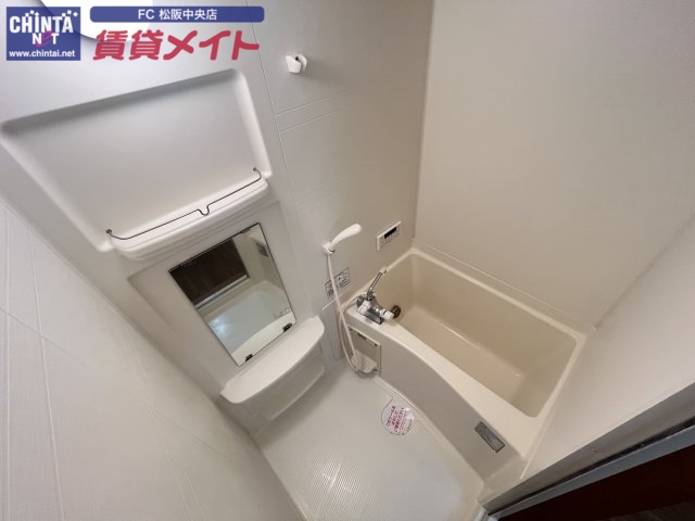 バス・シャワールーム　反転タイプ参考写真