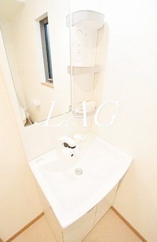洗面設備　洗面台です。